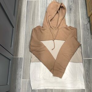 Abercrombie & Fitch tan & white hoodie size medium.